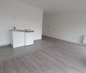 Studio 1 pièce de 28 m² à Noisiel (77186) - Photo 4