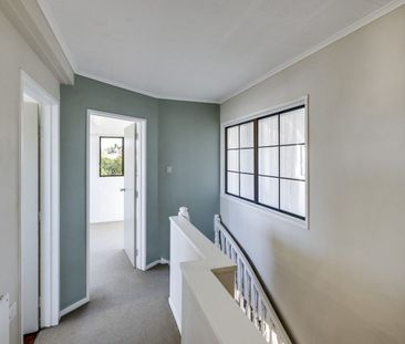 FOUR BEDROOM HOME IN TARADALE - Photo 3
