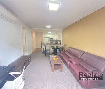 Modern One Bedroom Apartment | Walk to Pymble Station - Photo 1