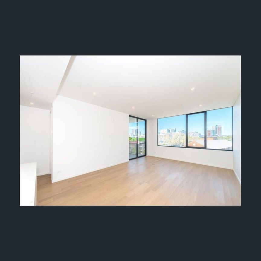 Stunning Brand New 3 Beds 2 Baths 1 Park Apartment for Lease! - Photo 1