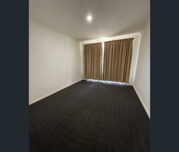 52 Girraween St, Armadale, WA 6112 - Photo 2