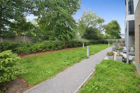 1 bedroom apartment to rent - Photo 2