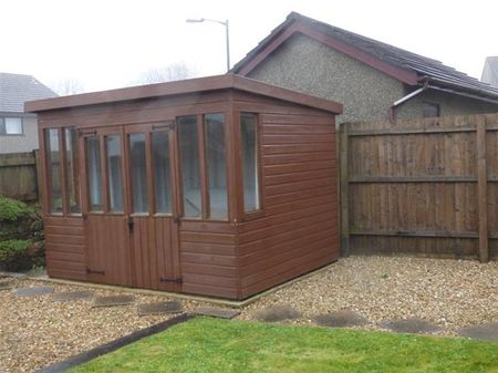 2 bedroom semi-detached bungalow to rent - Photo 5