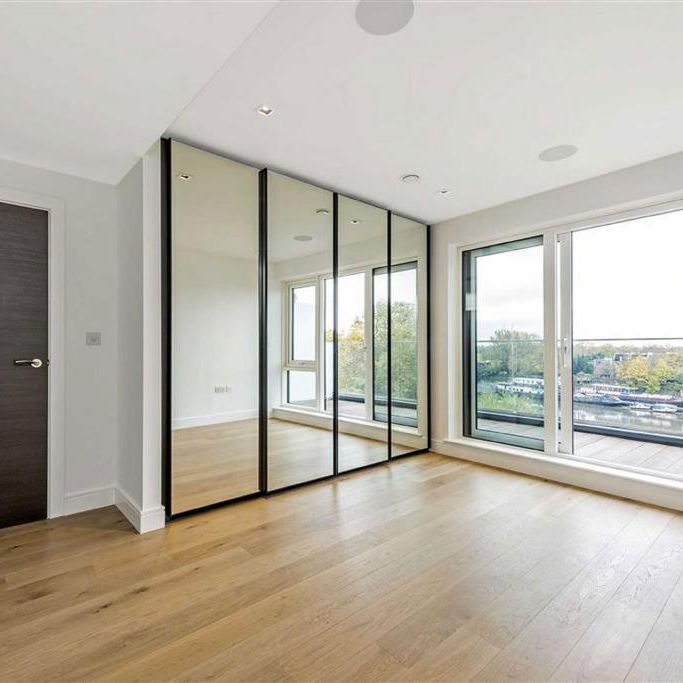 3 bedroom flat to rent - Photo 1