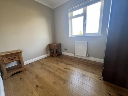 4 bedroom detached house to rent - Photo 4