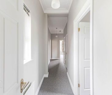 40a Bachelors Walk, Lisburn, BT28 1XN - Photo 5