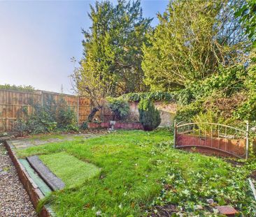 5 bedroom terraced house to rent - Photo 2