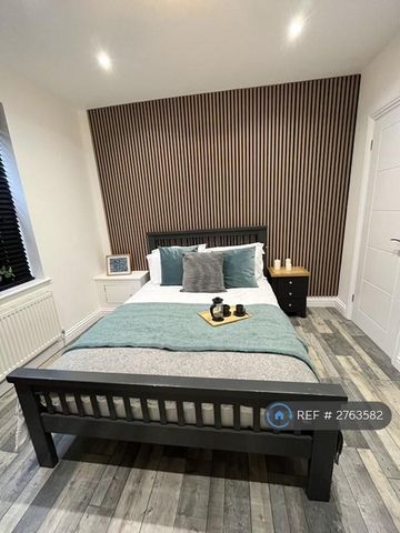 1 bedroom in a house share to rent - Photo 3