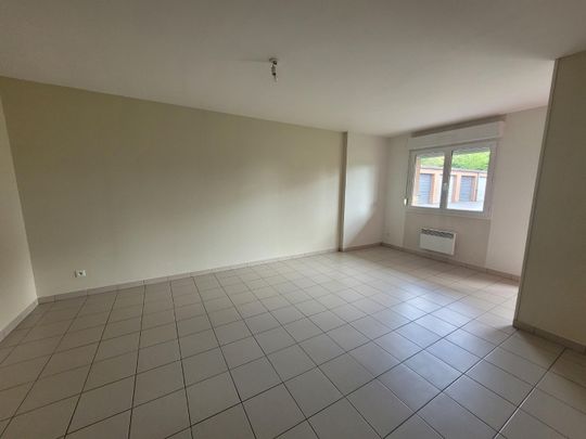 Location Appartement 3 pièces 60m² MAING 59233 - Photo 1
