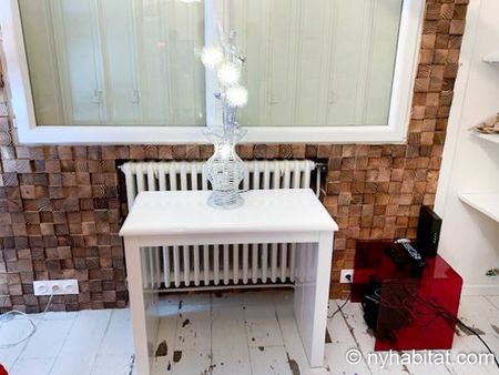 Logement à Paris, Location meublée - Photo 3