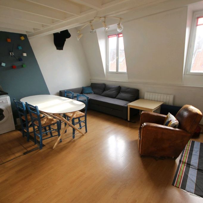 Location Appartement 3 pièces 49m² LILLE 59000 - Photo 1