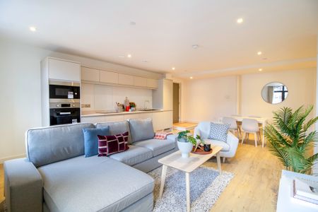 Devonshire House, Leeds City Centre - Photo 2