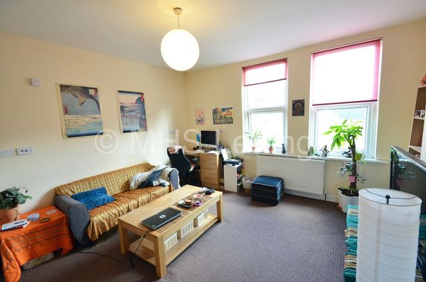 2 Bedroom Flat for rent in Back Brudenell Grove - Photo 1