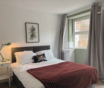 1 bedroom house of multiple occupation to rent - Photo 6