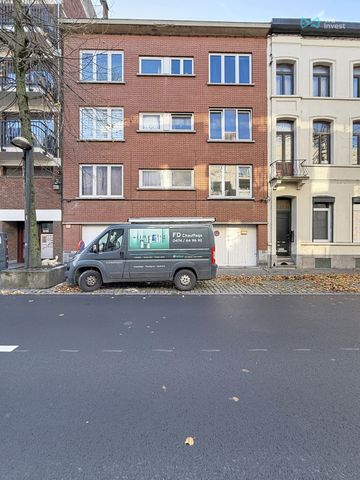 Appartement met één slaapkamer in Mons - Photo 5