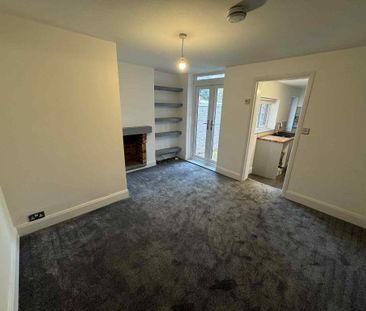 1 bedroom maisonette to rent - Photo 4