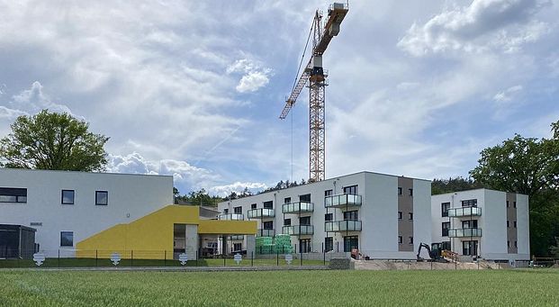 Hier ist das Glück zu Hause! Moderne 2-, 3-und 4-Zimmer-Wohnungen in SC-Wolkersdorf zur Miete! - Photo 1