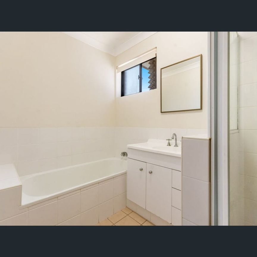 2 BEDROOM UNIT FOR LEASE - Photo 1