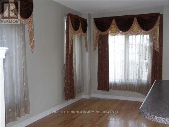 25 ROCKY POINT CRESCENT - Photo 1