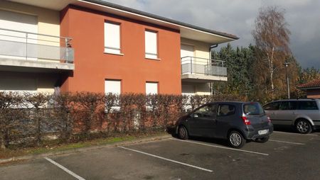 A GRUGIES TYPE 2 MEUBLE AVEC PARKING - Photo 5