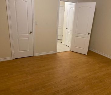 For Lease - 5 Shiff Crescent, Brampton, Ontario - Photo 1