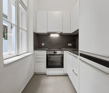 ALTBAU. RUHE. ALSERGUND. - Generalsanierte 2-Zimmer-Wohnung zwische... - Foto 3
