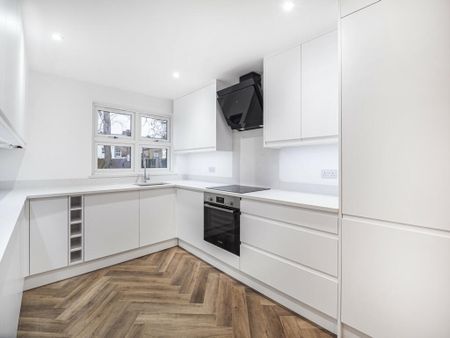 Room in a Shared House, Pennington Close, SE27 - Photo 3