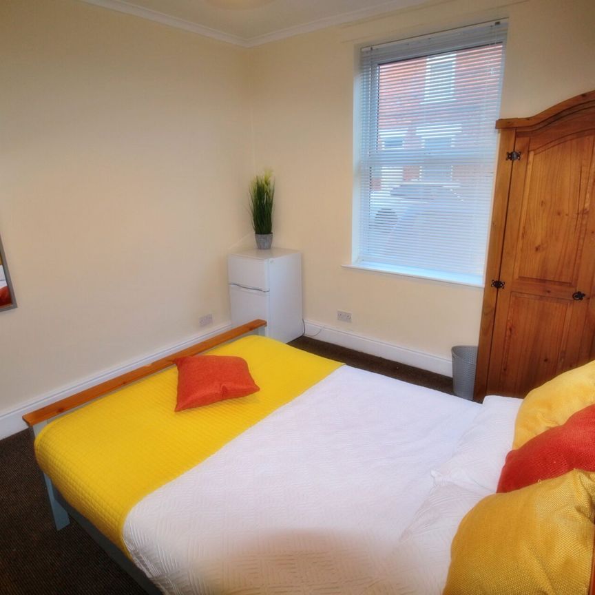 Student Accommodation, 4 Florence Street, Lincoln, Lincolnshire, LN2 5LR, United Kingdom - Photo 1