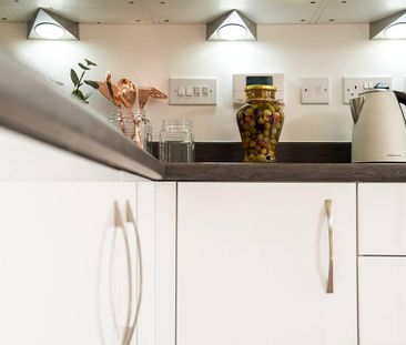 2 bedroom house to rent - Photo 2