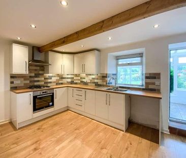 Manor Park Road, Old Glossop, SK13 - Photo 6