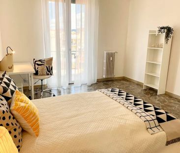 Via Quintino Sella, Florence, Tuscany 50136 - Photo 3