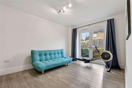 Woodland Way, Droitwich Spa, Worcestershire, WR9 - Photo 2