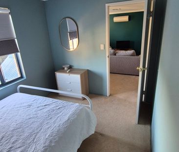 Port Kennedy - Photo 4