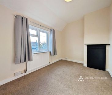 3 bedroom semi-detached house to rent - Photo 6