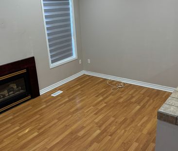 For Lease - 36 Foothill Street Unit# Main, Whitby, Ontario - Photo 2