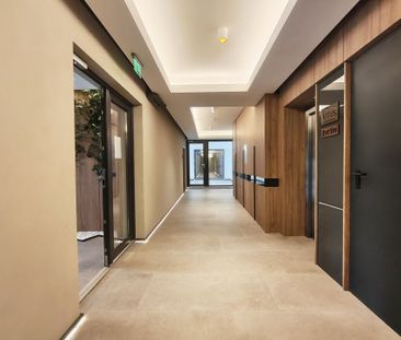 Apartament 3 camere spatios, complet utilat, terasa si parcare, pet... - Fotografie 4