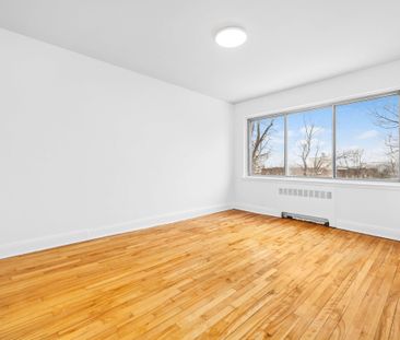 3495 avenue Ridgewood - Beautiful 2-Bedroom Apartment for Rent - Photo 3