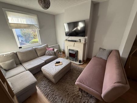 3 bedroom terraced house to rent - Photo 2