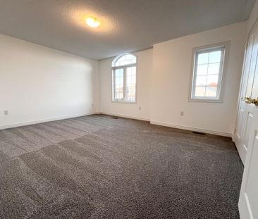 For Lease - 12 Mandley Street, Essa, Ontario - Photo 5