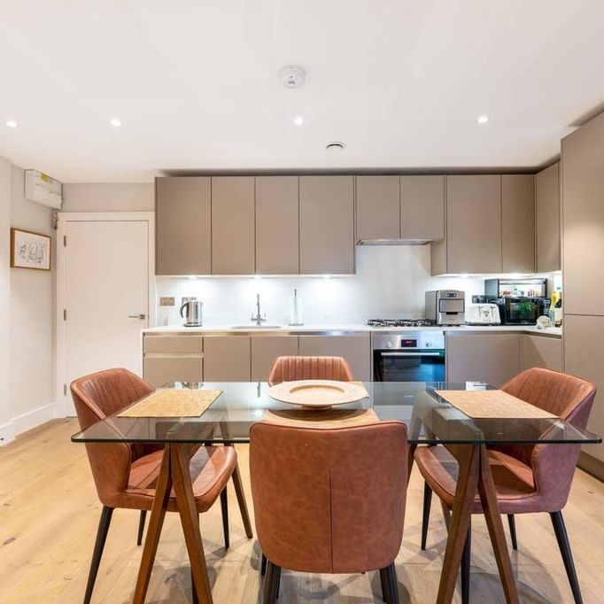 2 bedroom flat to rent - Photo 1