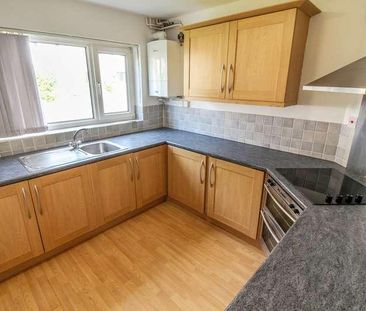 Greencroft Gardens, Reading, RG30 - Photo 4