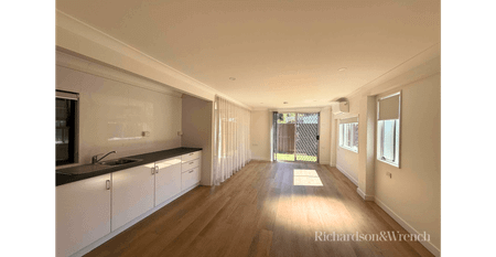 Freshly Updated Studio – Modern Comfort in a Convenient Location - Photo 2