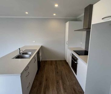 Simple, Stylish and Easy to Enjoy - Photo 3