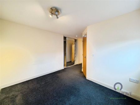 2 bedroom flat to rent - Photo 3