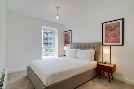 Castleton House, Beaufort Park, 26 Aerodrome Road, Colindale, London - Photo 5