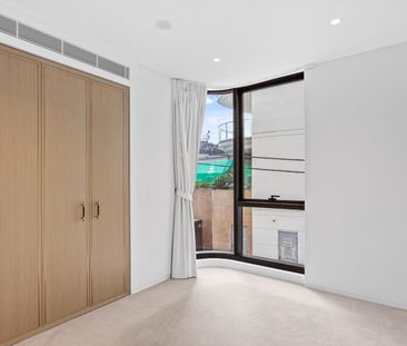 Luxury 2 Bedroom Residence in Blue at Lavender Bay - Photo 2