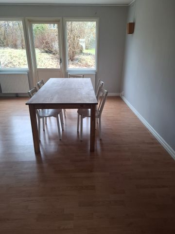 Hammarkroken, Angered - Photo 4