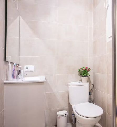 Calle de Benito Gutiérrez, Madrid, Community of Madrid 28008 - Foto 5