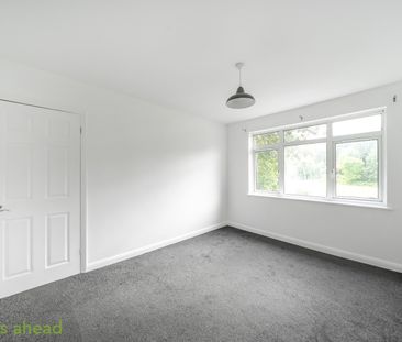 Gomshall Gardens, Kenley, CR8 - Photo 2