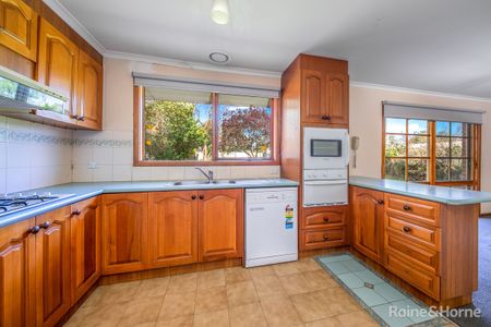 Perfect Sunbury Location! - Photo 5